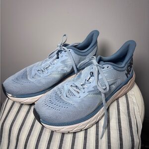 Hoka One One Women's Arahi 5 1115012 BFPB
Blue Running Shoes Sneakers size 9.5